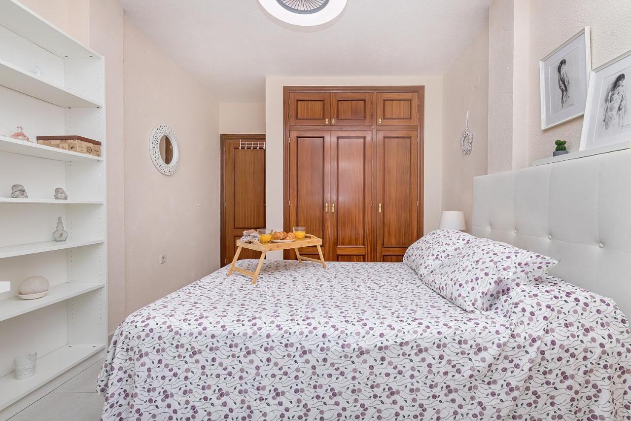Апартаменты Sunshine Balcony- La Caleta Калета-де-Велес Экстерьер фото