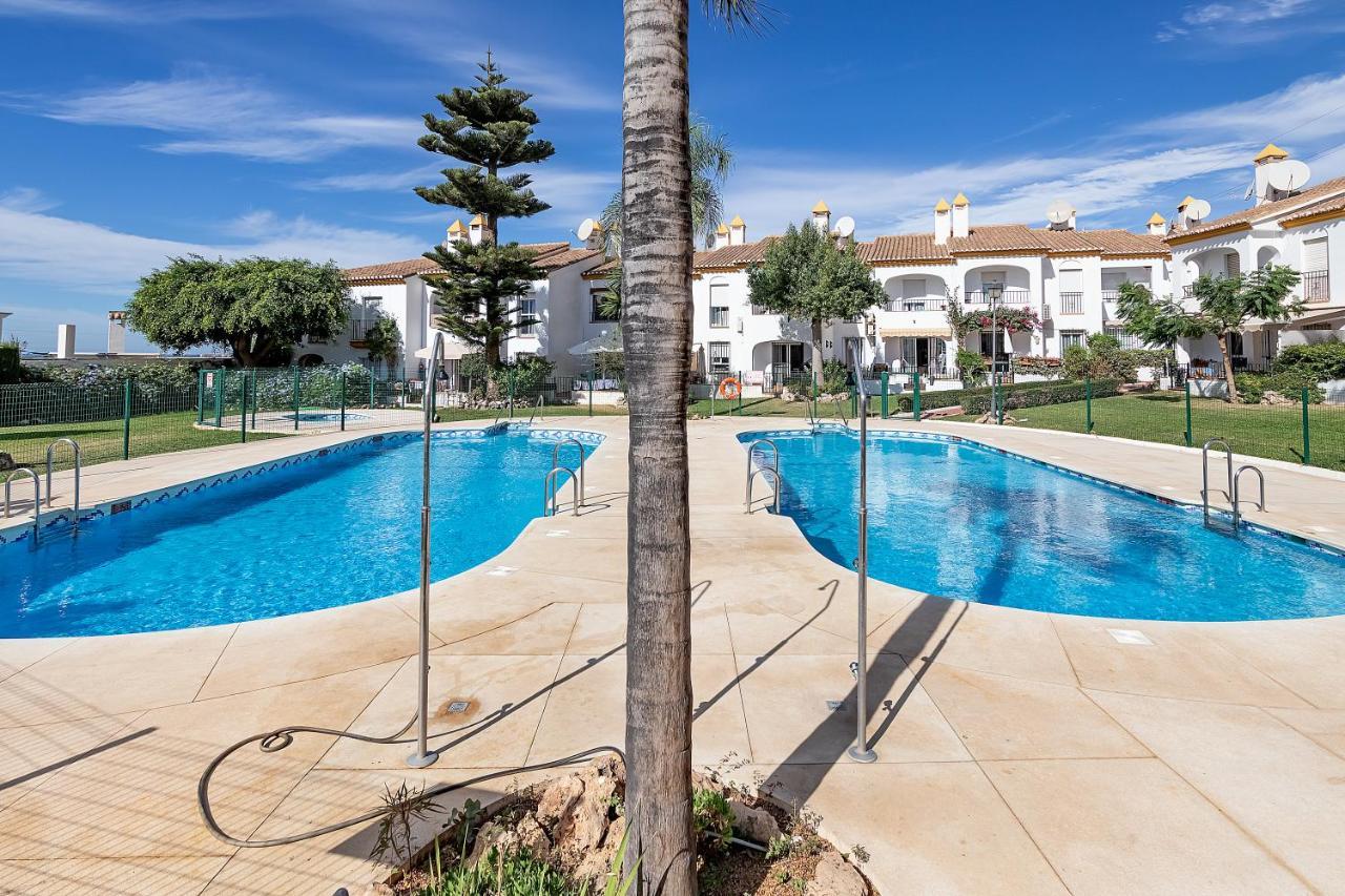 Апартаменты Sunshine Balcony- La Caleta Калета-де-Велес Экстерьер фото
